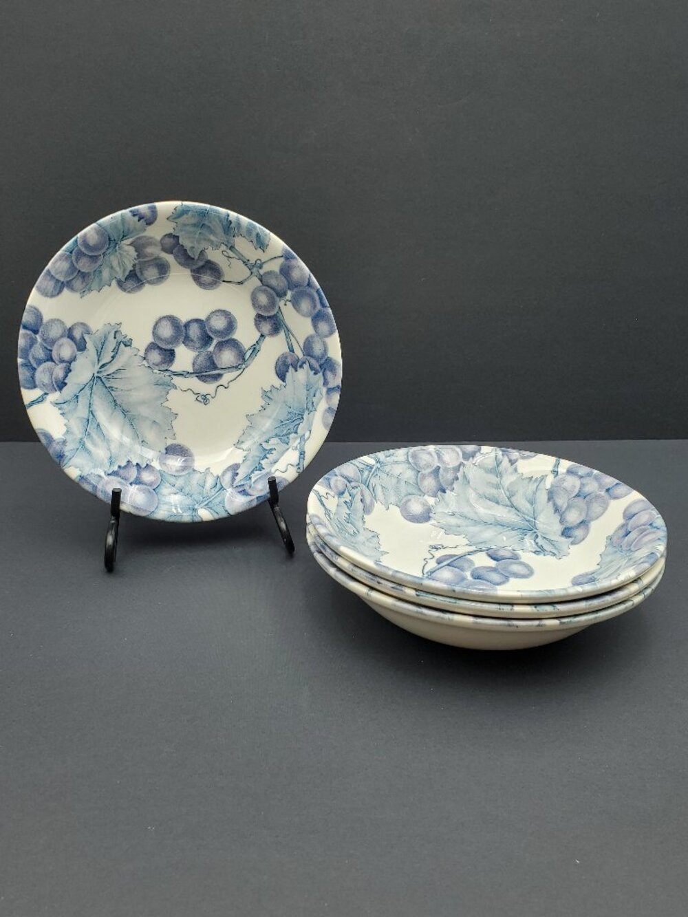 Royal Stafford Barratts Bordeaux Soup Bowls Purple Grapes Blue Leaves Bowls